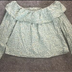 a.n.a Light Green Floral Off-Shoulder Blouse